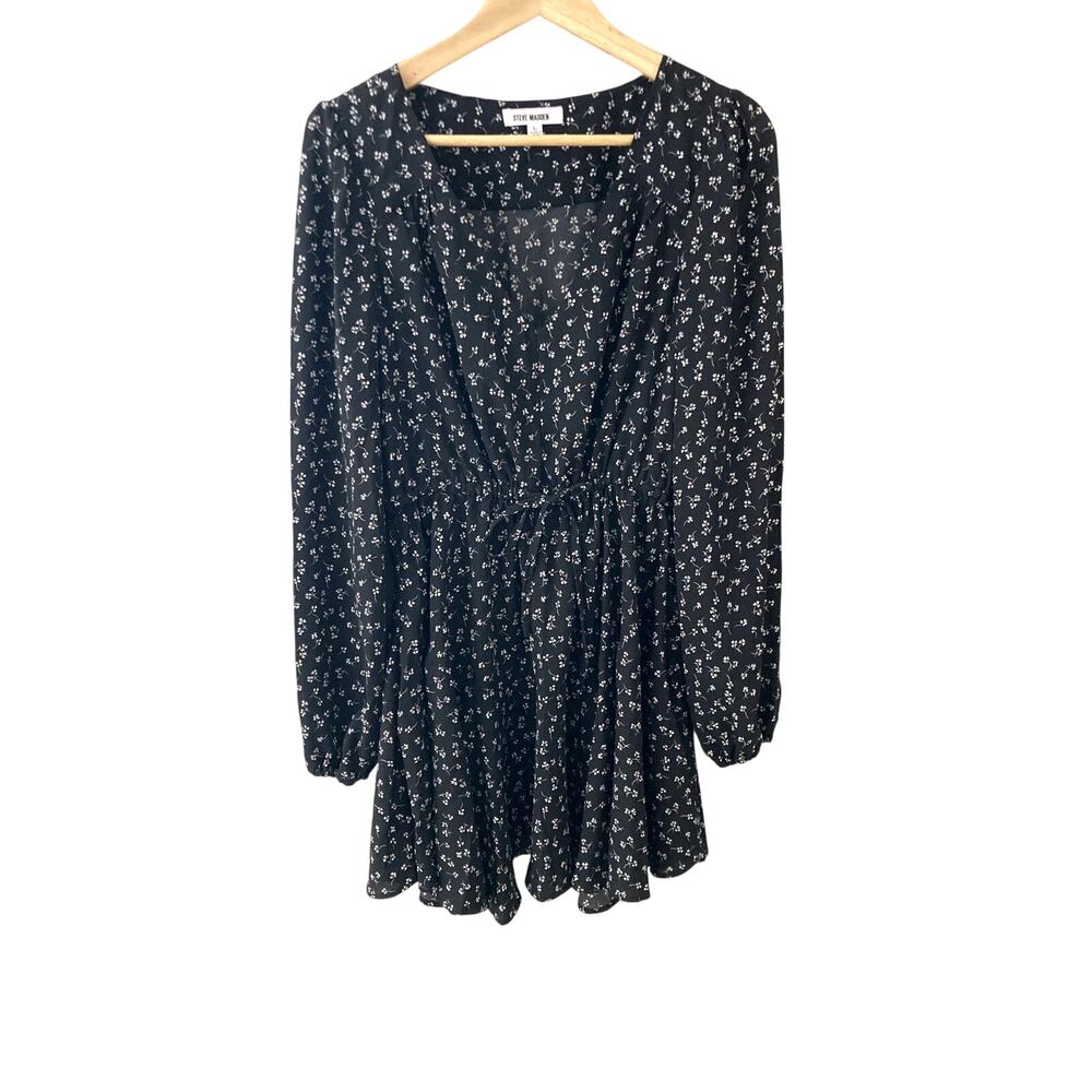 Steve Madden Kara Mini Dress White Floral on Black Large